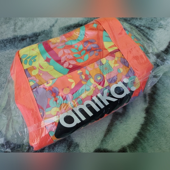 ❇️SALE ❇️ AMIKA Signature Print Large Duffle Bag Psychedelic Neon Print - Picture 9 of 14